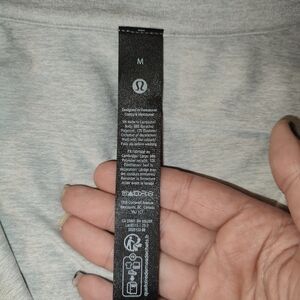 Lululemon Men's Long Sleeve Half Zip Gray Heather